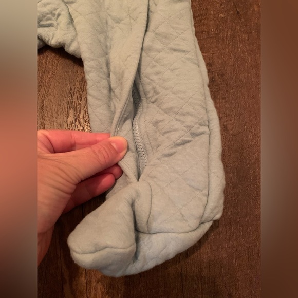 Carter’s 9 months Blue quilted zip-up snow suit/winter outerwear - Picture 3 of 8